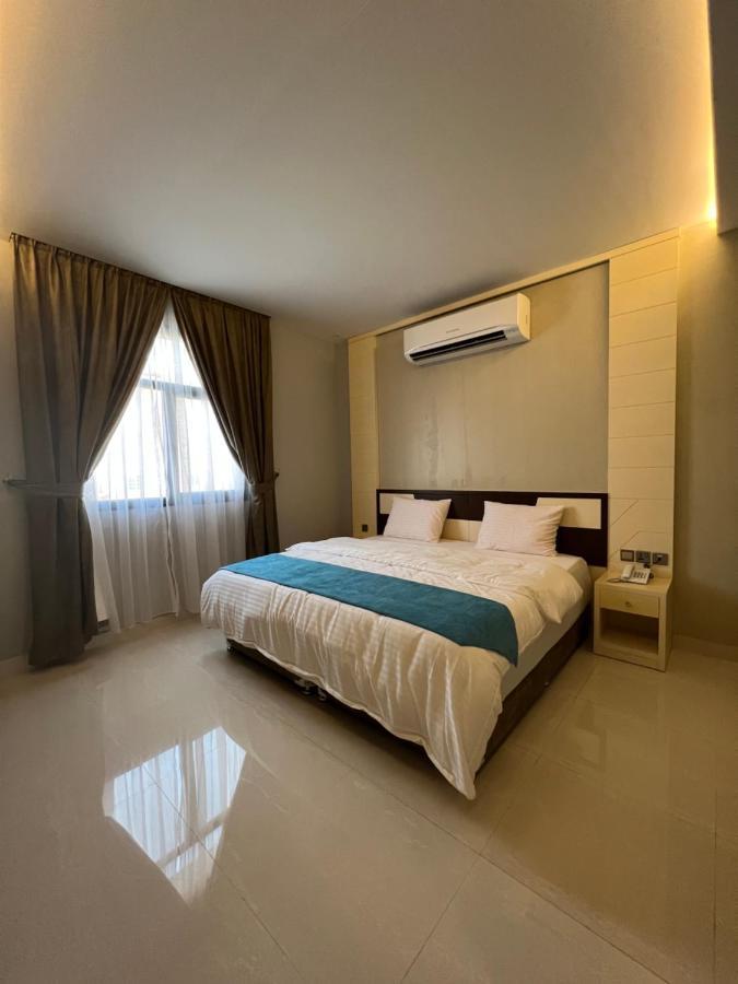 Aalia Hotel Suites 소하르 외부 사진